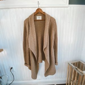 Oversized cardigan